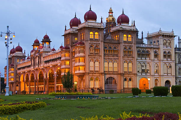Ultimate Karnataka: Grand Pan-State Heritage & Nature Trail